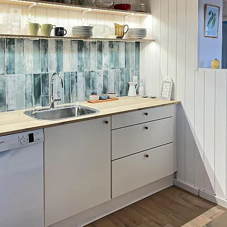 2 Bedroom Amazing In Thyholm